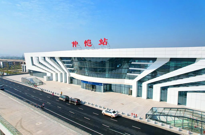 仲恺站。