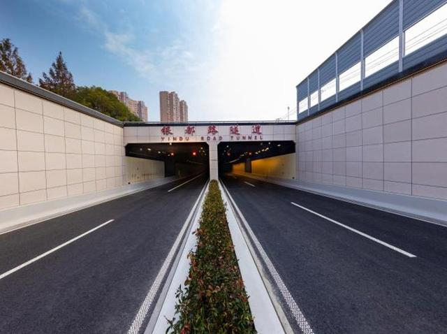 银都路越江隧道新建工程 来源：市重大办