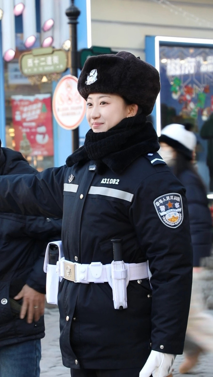 △哈尔滨市公安局交警支队道里大队辅警吴嘉欣