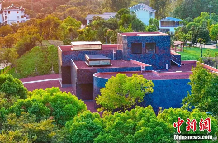 紫砂矿源展示馆。丁蜀镇人民政府供图