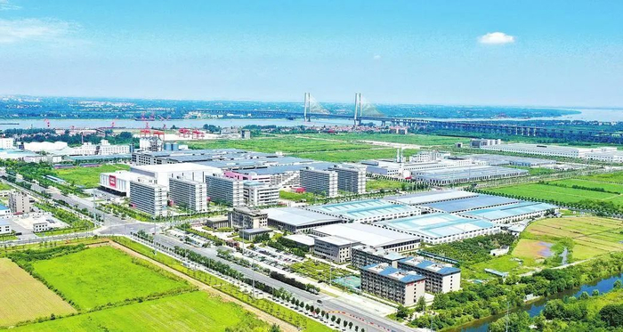 △黄冈产业园产业集聚航拍