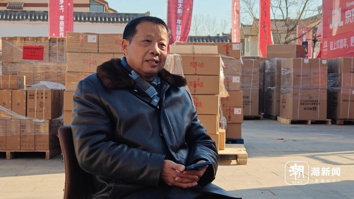 张显鹏老师。潮新闻记者 刘方 摄