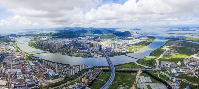 玉环经济开发区航拍图（林平 摄）