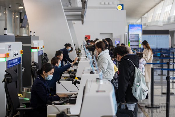 （本文图片均由武汉机场提供）