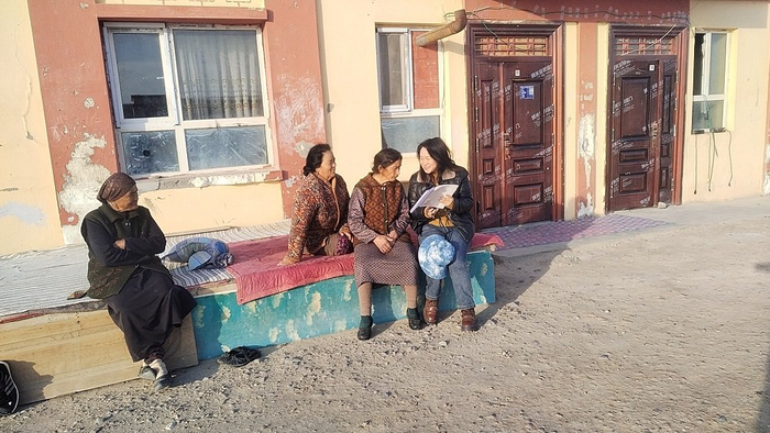 杨蕾在三师的工作照