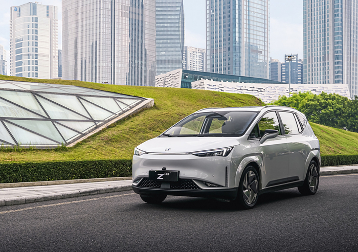 图源：合创汽车官方