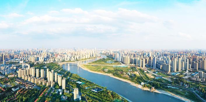     美丽硚口。 （靳进 摄）