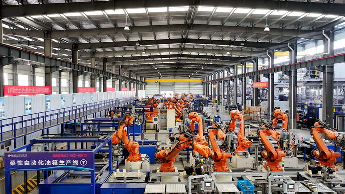   芜湖顺荣汽车部件有限公司自动化生产车间。（南陵县委宣传部供图）