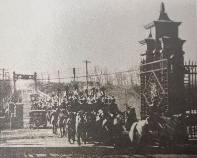 1932年4月3日溥仪迁入伪执政府