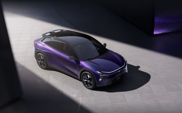 国产新能源汽车（图文无关）