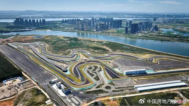 武汉国际赛道。
