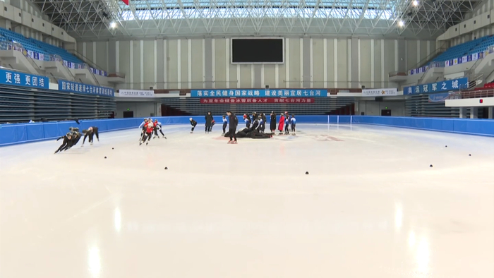 短道速滑训练（央广网发  袁晓玲  摄）