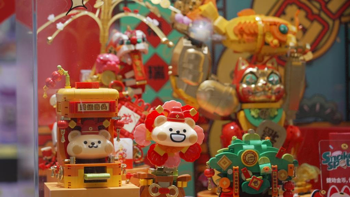 国潮玩具年味十足。新华社记者 余刚 摄
