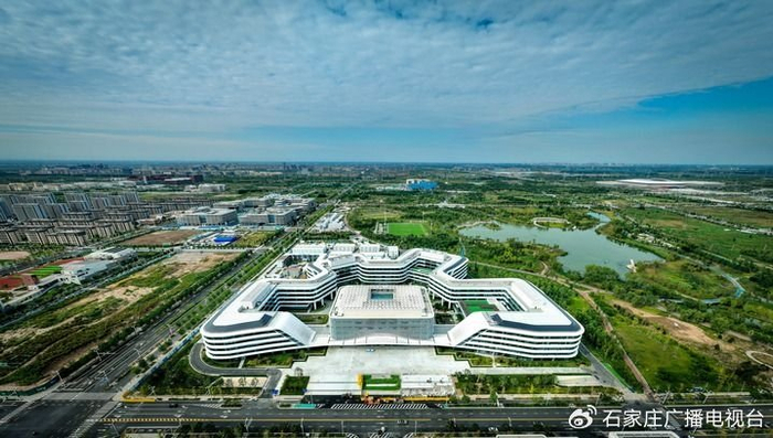 中国星网雄安总部办公楼（2024年9月13日摄）。新华社记者 牟宇 摄