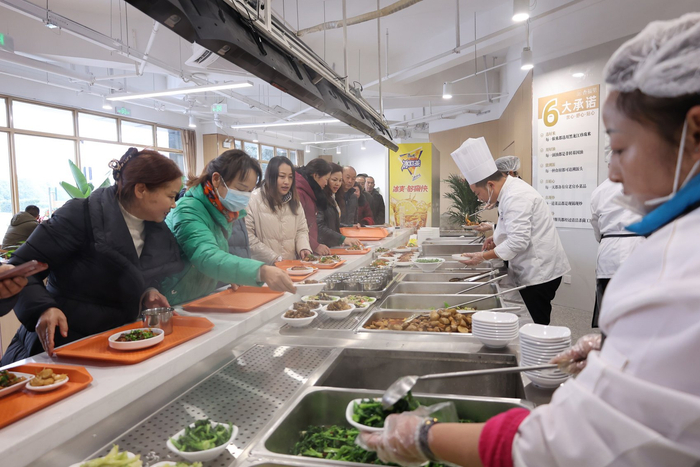 永宁街道杏林社区食堂