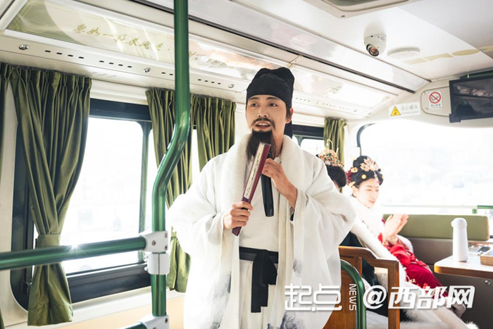 长安寻梦主题观光车