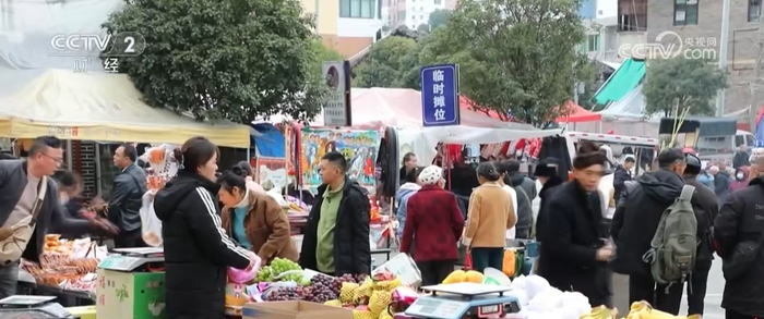 河北迁安：乡村大集人气旺 趣味比赛迎新春