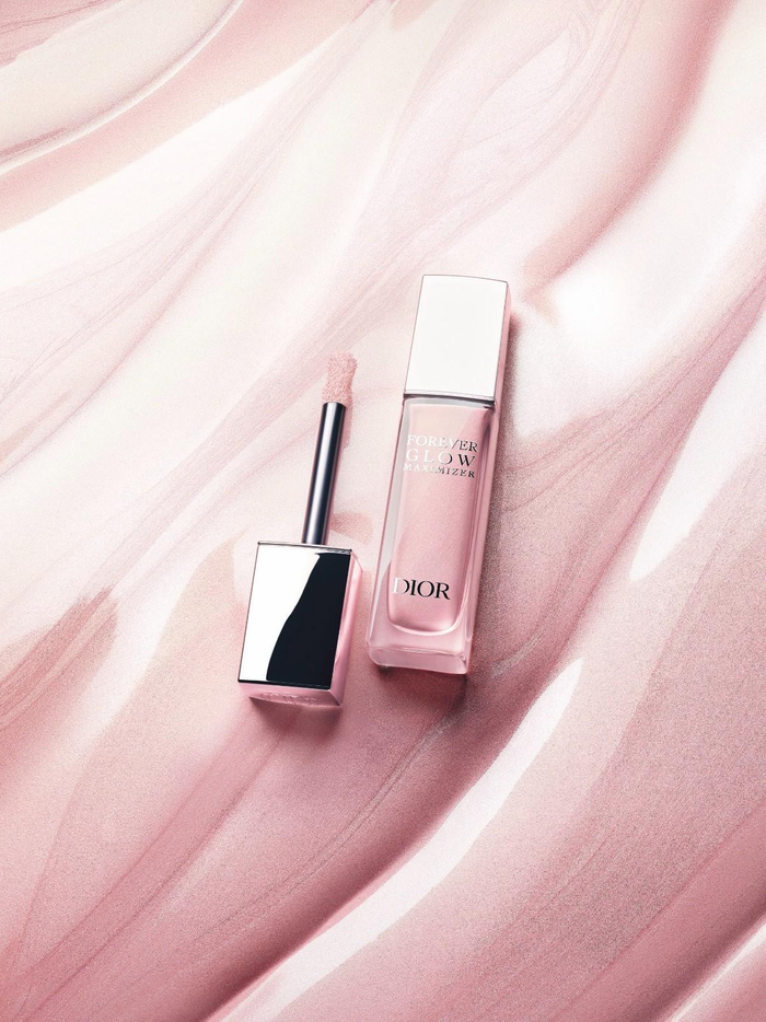 迪奥凝脂恒久液体高光 钻光粉 11mL/RMB 420