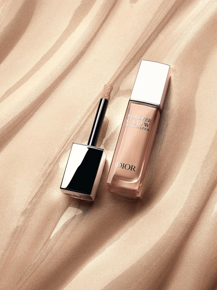 迪奥凝脂恒久液体高光 璀璨金11mL/RMB 420