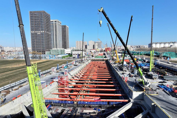 图片来源：新华社