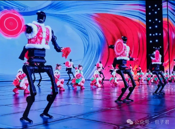 宇树机器人上春晚了|机器人|春晚|机器狗_新浪新闻