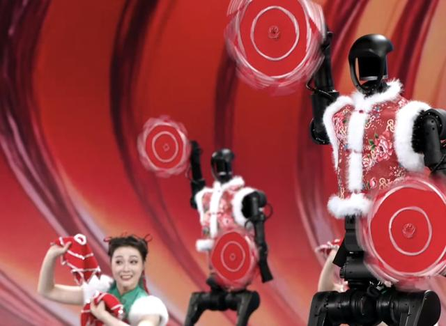 机器人“扭秧歌”让海内外观众大感震撼。节目截图