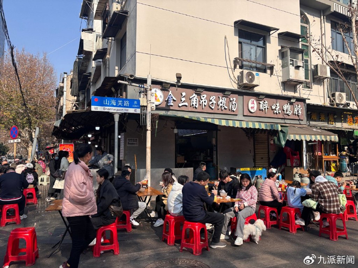 大年初一的山海关路。图/九派新闻记者 蔡晓萱