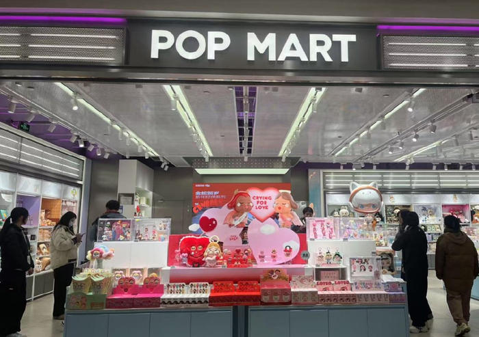 泡泡玛特门店（图片由采访对象提供）