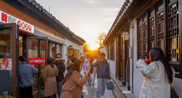 改造后的蟠龙天地 “青浦精细化办”微信公众号图