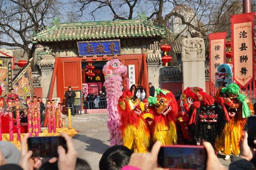 △北京东岳庙（北京民俗博物馆）“焕新朝阳，千狮贺春”舞狮主题表演