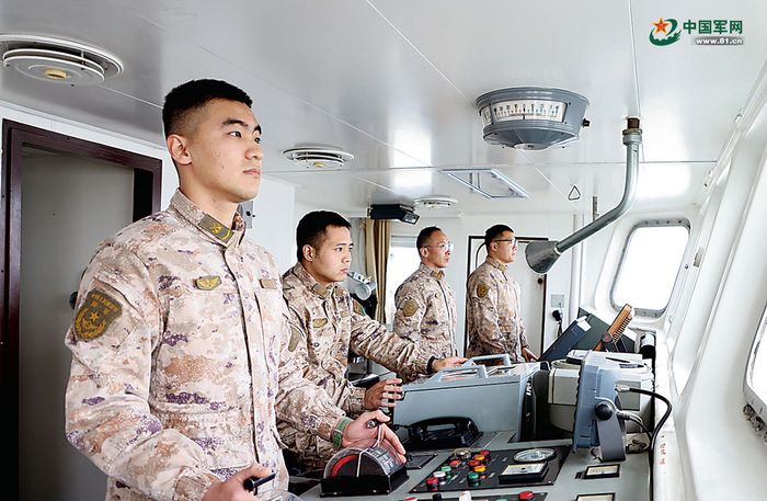 �������������{��Ҳٿv��ͧ���С��� &nbsp;���z