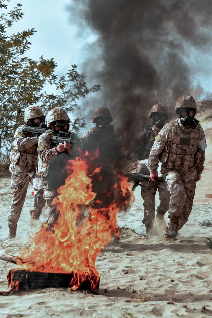 　　（来源：中国火箭军）