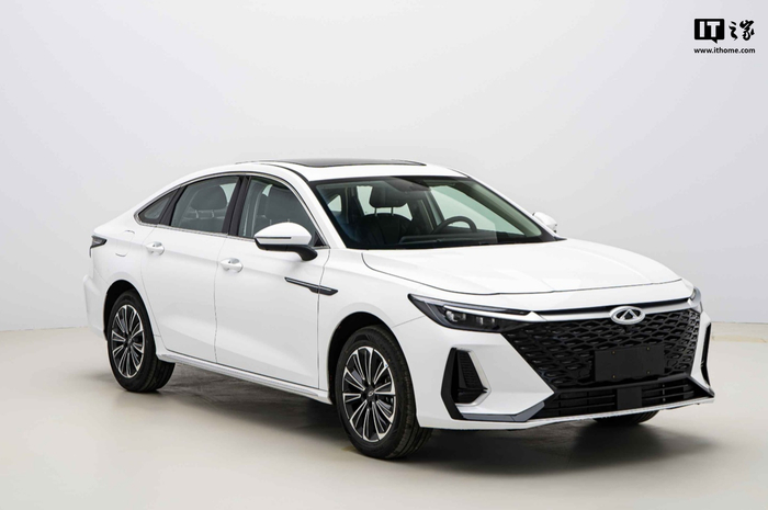 ▲ 2024 款奇瑞艾瑞泽 8 轿车