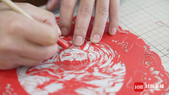 剪纸技艺中“刻”的手法