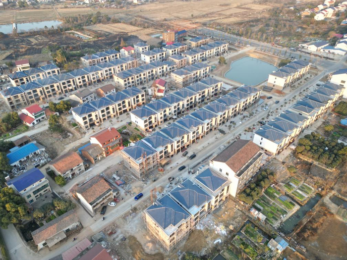 　　这是2025年1月拍摄的湖南省岳阳市汨罗市汨罗镇武夷山村大塘杨屋场（无人机照片）。（杨波 摄）