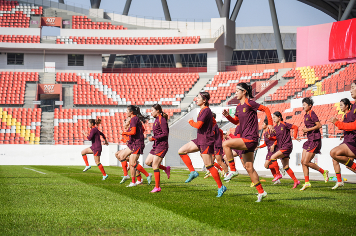 △此前，中国国家女子足球队在肇庆新区体育中心开展新年首期集训。图源 锐丰体育