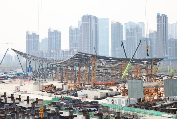 2024年4月3日，北京城市副中心站综合交通枢纽工程最具标志性的“京帆”屋盖。资料图/新京报记者 王贵彬 摄