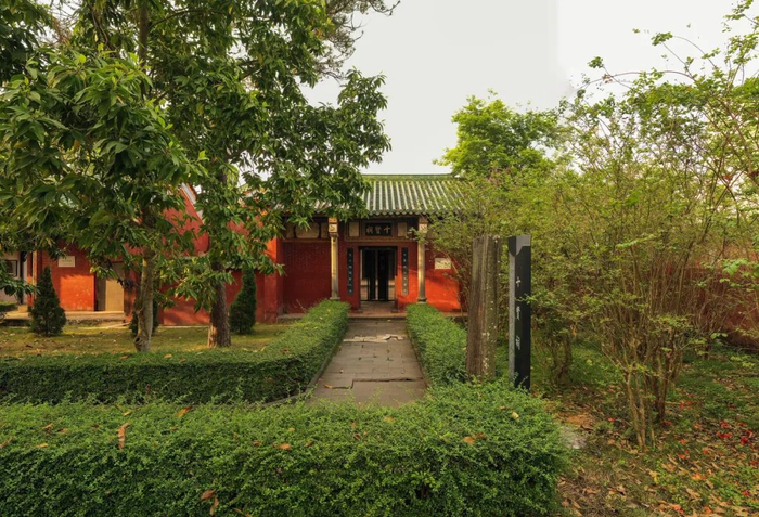 十贤祠。周靖典 摄