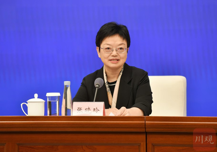 民政厅副厅长、新闻发言人张晓玲