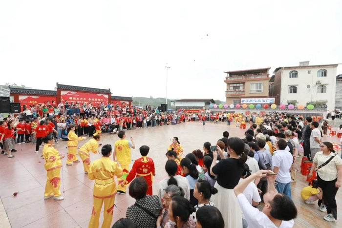 古蓬镇举办“潮起三月三  奋进新时代”主题民俗系列活动（资料图）