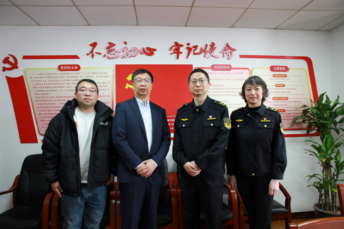 急企业所急。浦东新区市场监管局供图