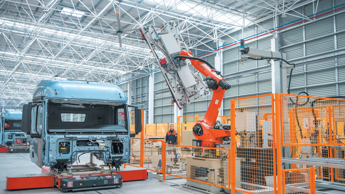 正和汽车科技（十堰）股份有限公司生产车间。图片由茅箭区融媒体中心提供