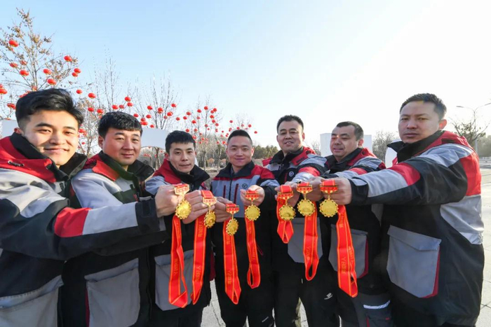 获得青城好人荣誉，自豪满满。