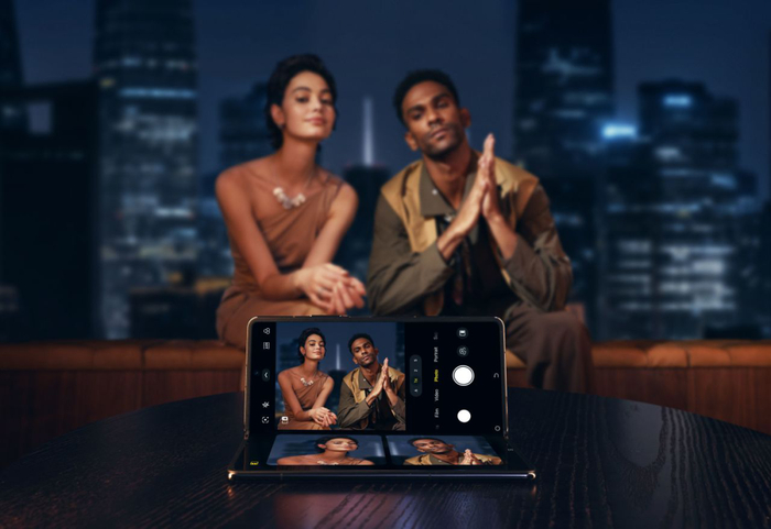 TECNO折叠屏旗舰 PHANTOM V Fold2