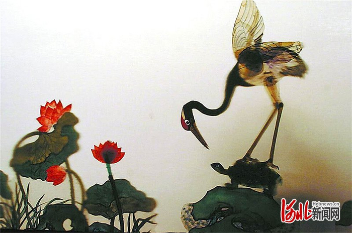 冀东皮影戏《鹤与龟》演出剧照。河北日报资料片