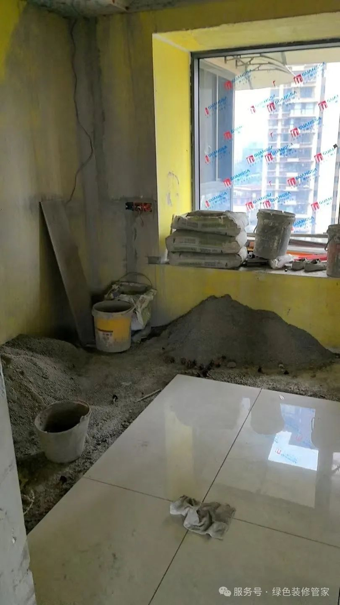 装修“烂尾”。图片由相关业主提供