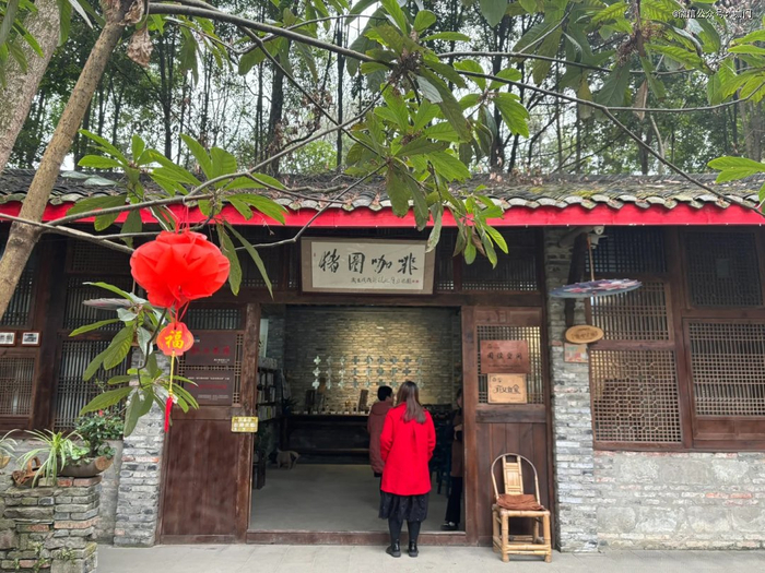 与首图、封面一起，来源于小红书博主@Kitsch小魔仙  已获授权