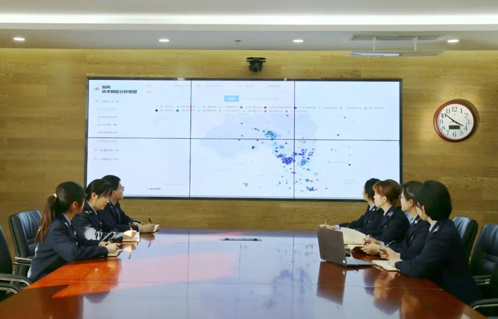 国家税务总局北京市昌平区税务局组建智税团队，建立诉求数据分析模型。