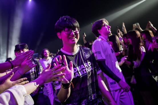 VCT CN赛区EDG战队全胜晋级四强