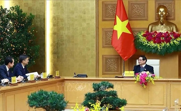 2月18日，越南政府总理范明政在越南河内与广西代表团进行工作会谈。